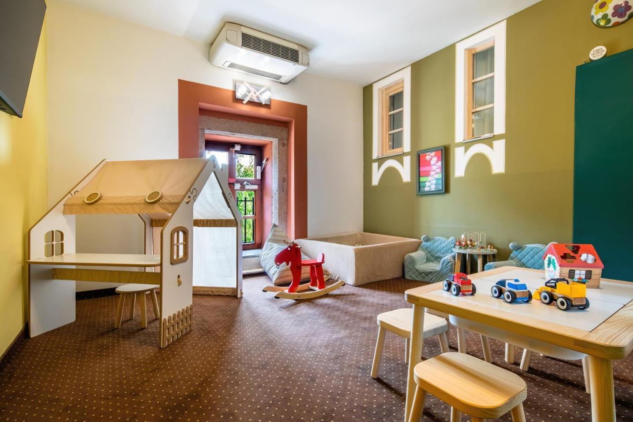 Vecsecity Hotel