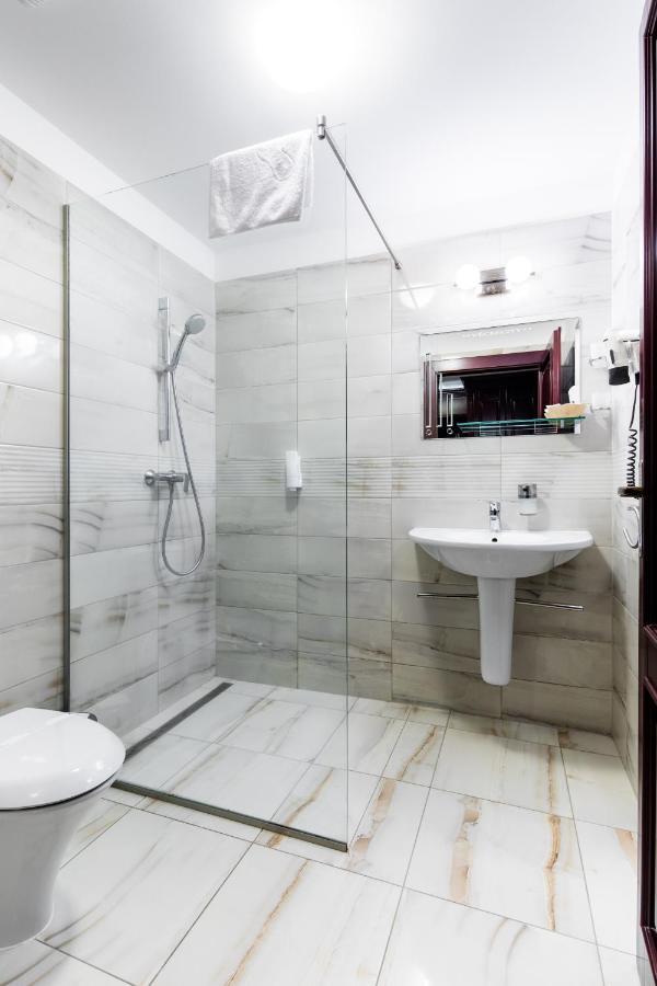 Vecsecity Hotel 4*