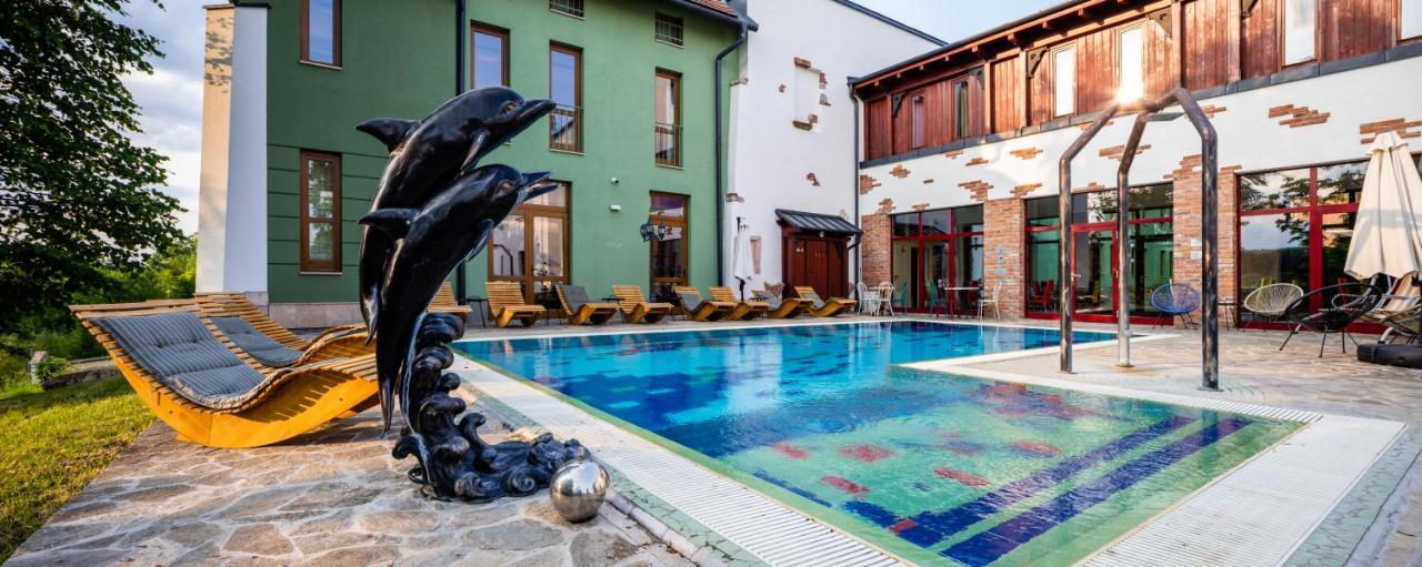 Vecsecity 4* Hernadvecse