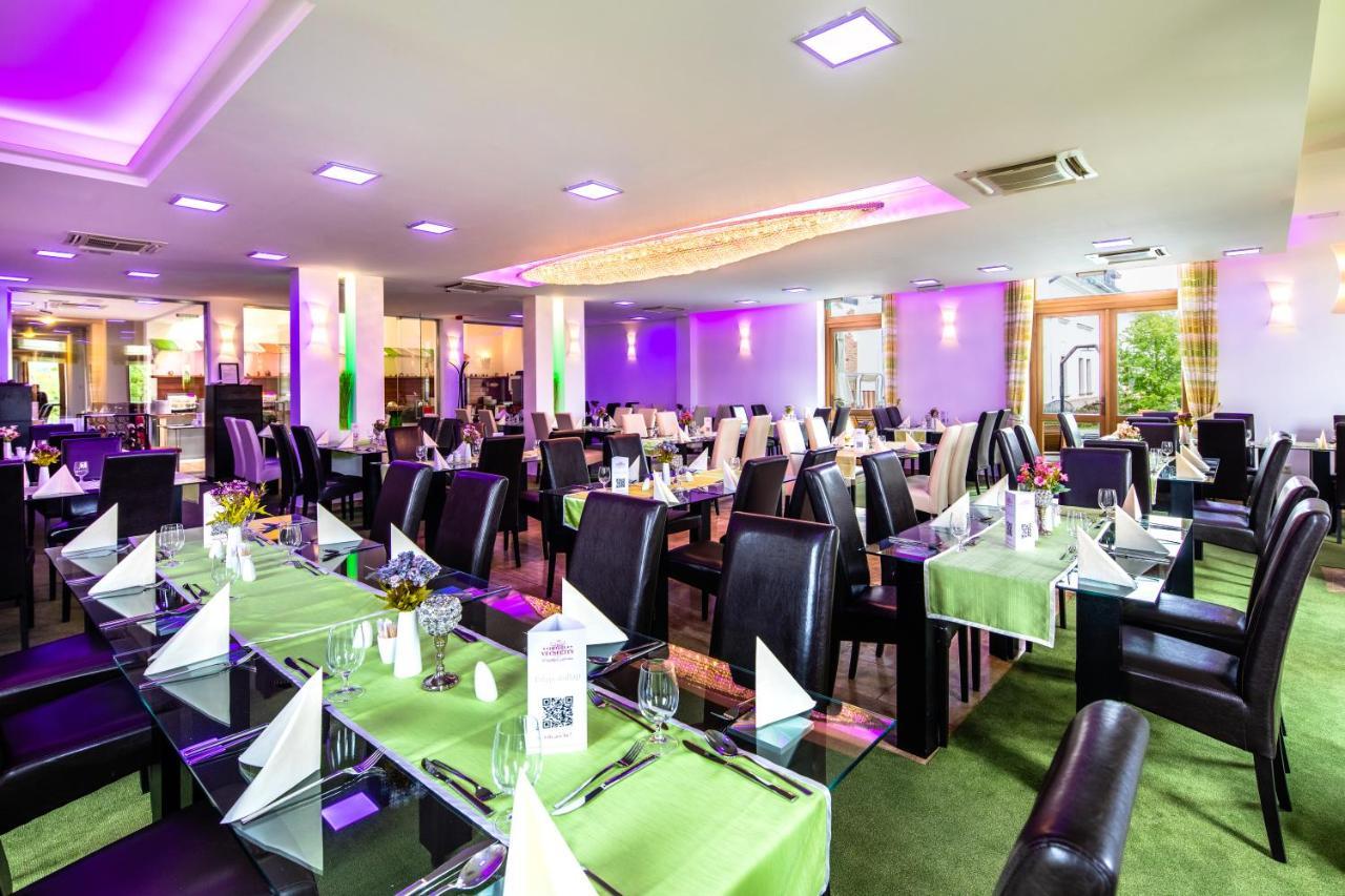 Vecsecity Hotel 4*