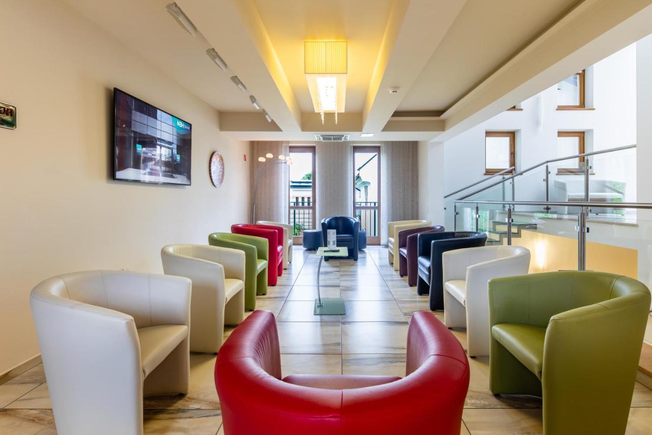 Vecsecity Hotel 4*